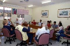 Australia: Chùa Trung Thiên mở lớp tu học Phật pháp cho người phương Tây